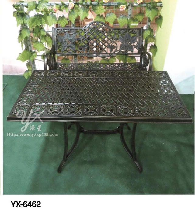 Outdoor cast aluminum table and chair series 6462